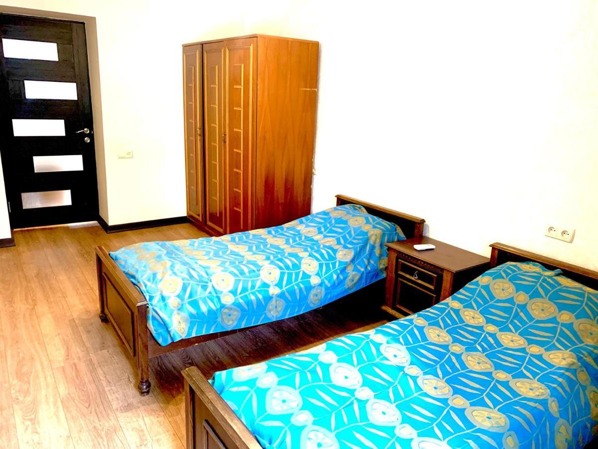 Koryun Apartment Ереван Экстерьер фото
