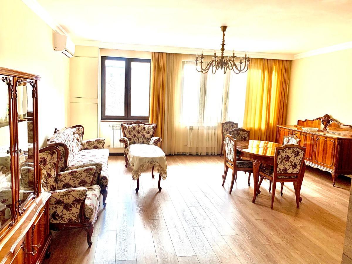 Koryun Apartment Ереван Экстерьер фото